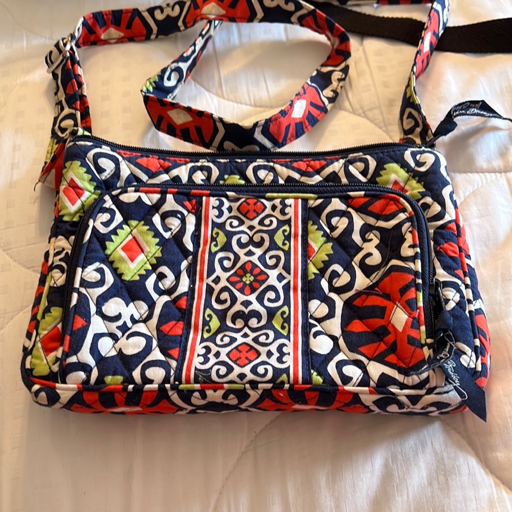 Vera Bradley Crossbody.
